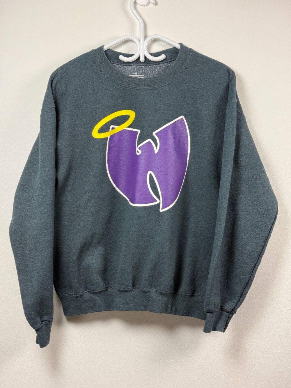 WUTANG Brand Limited crewneck sweatshirt grey size Medium